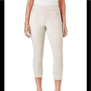 NWT.  Nine West Pants